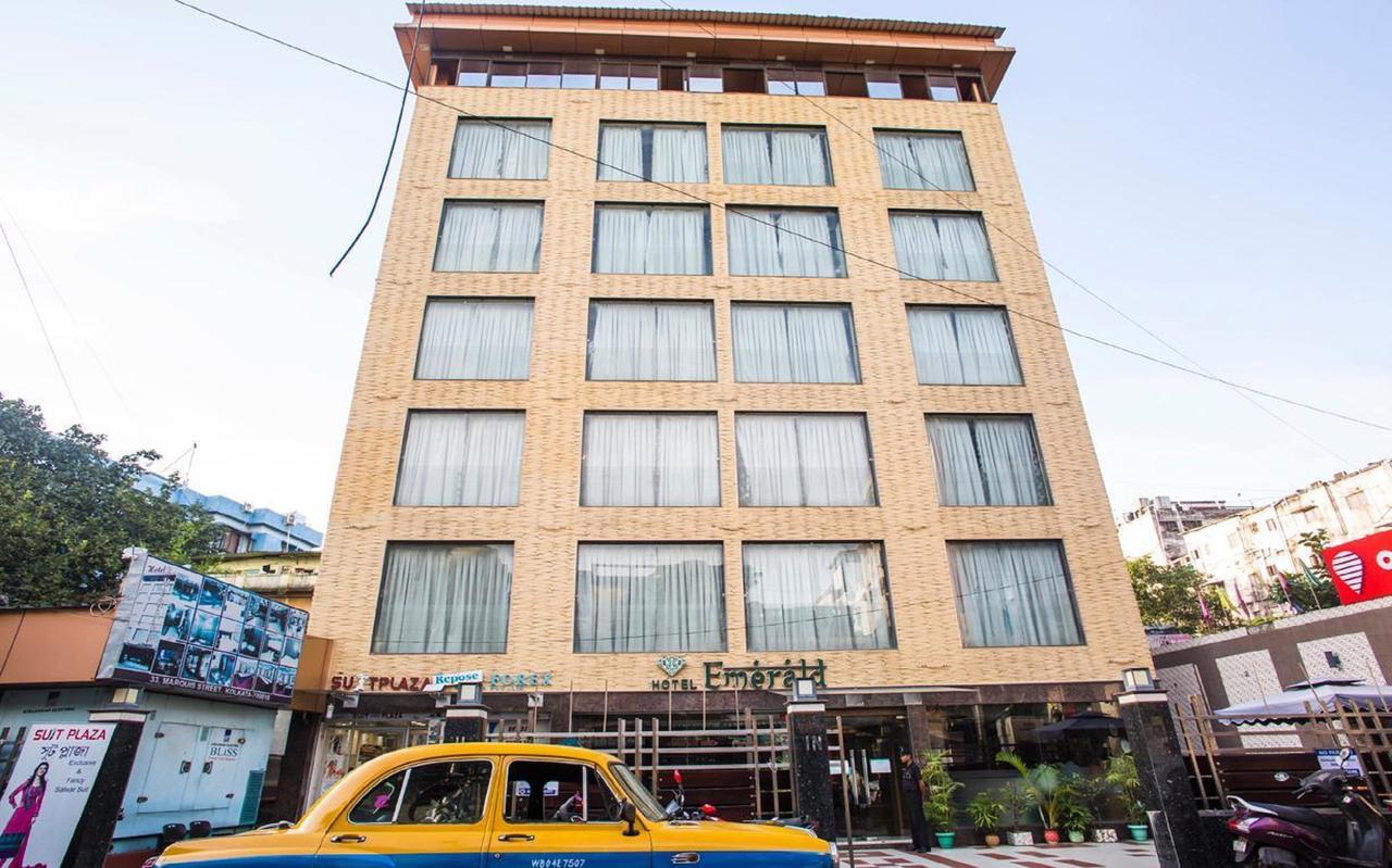Hotel Emerald Kalkutta Kültér fotó