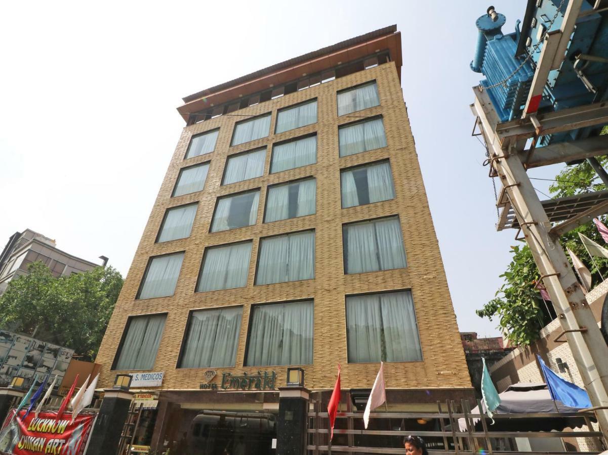 Hotel Emerald Kalkutta Kültér fotó