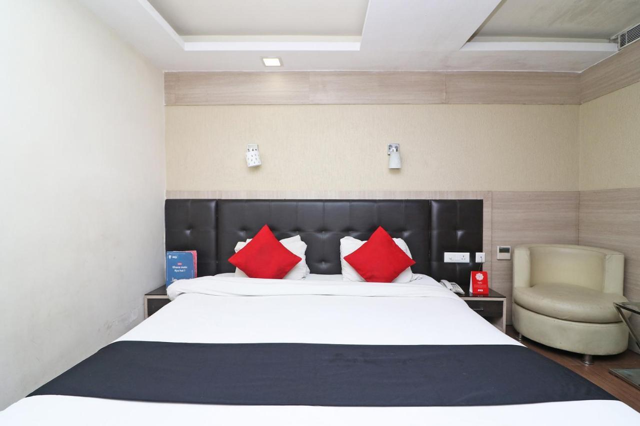 Hotel Emerald Kalkutta Kültér fotó
